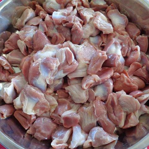 Cách làm mề gà xào sả ớt