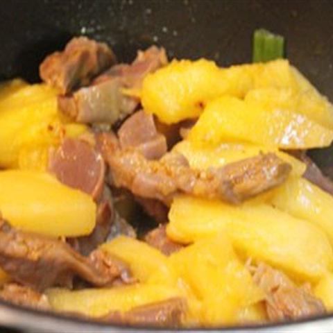 Cách làm mề gà xào thơm