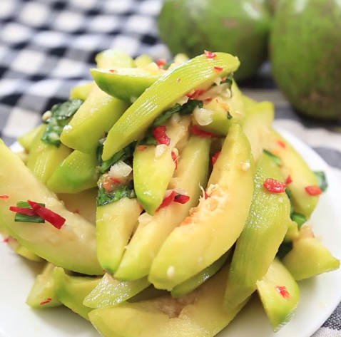 Mê mẩn công thức ổi lắc xí muội ngon hết ý