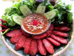 Mê mẫn với món nem chua chiên