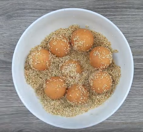 Mê tít món gỏi cóc trộn bò khô chua nhẹ, giòn tan ăn cực đã