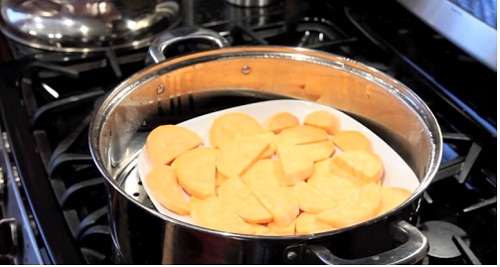 Mê tít với cách làm bánh khoai tây chiên giòn thơm nức mũi, ai ăn cũng nghiền