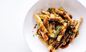 Mè xửng nhà làm dẻo ngọt đãi khách nhâm nhi