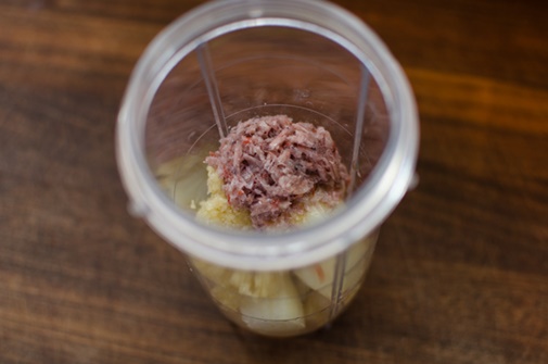 Mẹo chữa tắc tia sữa và bồi bổ cho mẹ sau sinh cực hiệu quả bằng nước đinh lăng