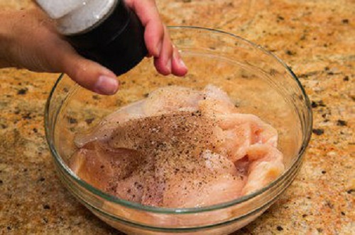 Mẹo làm muối rang đa di năng, bạn đã biết chưa