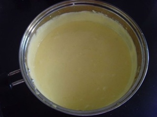 Mẹo rán trứng ngải cứu tuyệt ngon, không bị đắng lại chữa đau đầu cực hiệu quả