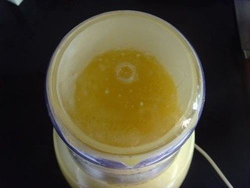 Mẹo rán trứng ngải cứu tuyệt ngon, không bị đắng lại chữa đau đầu cực hiệu quả