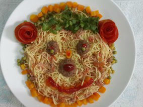 Mì bò băm viên sốt pa-tê