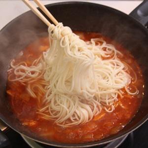 Cách làm mì bò trứng