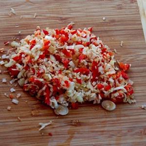 Cách làm mì căn xào sả ớt