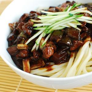 Cách làm mì đen Hàn Quốc