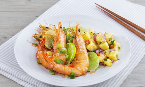 Mì gạo chiên sốt thịt thơm ngon ai cũng khen nức nở