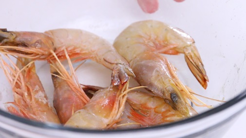 Mì gạo chiên sốt thịt thơm ngon ai cũng khen nức nở