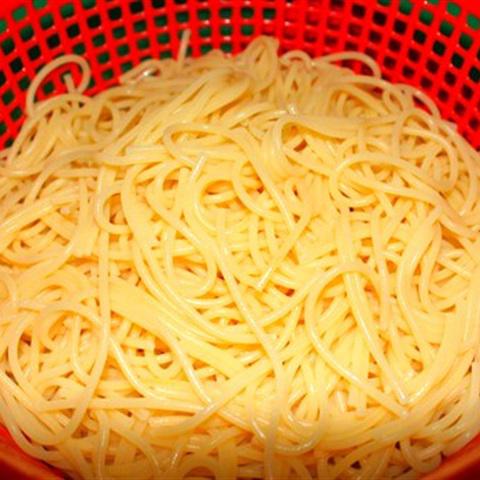 Cách làm mì hoành thánh sốt nấm