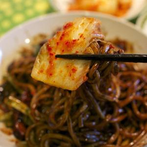 Cách làm mì Jajang kiểu Hàn