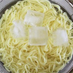 Cách làm mì lạnh kiểu Nhật