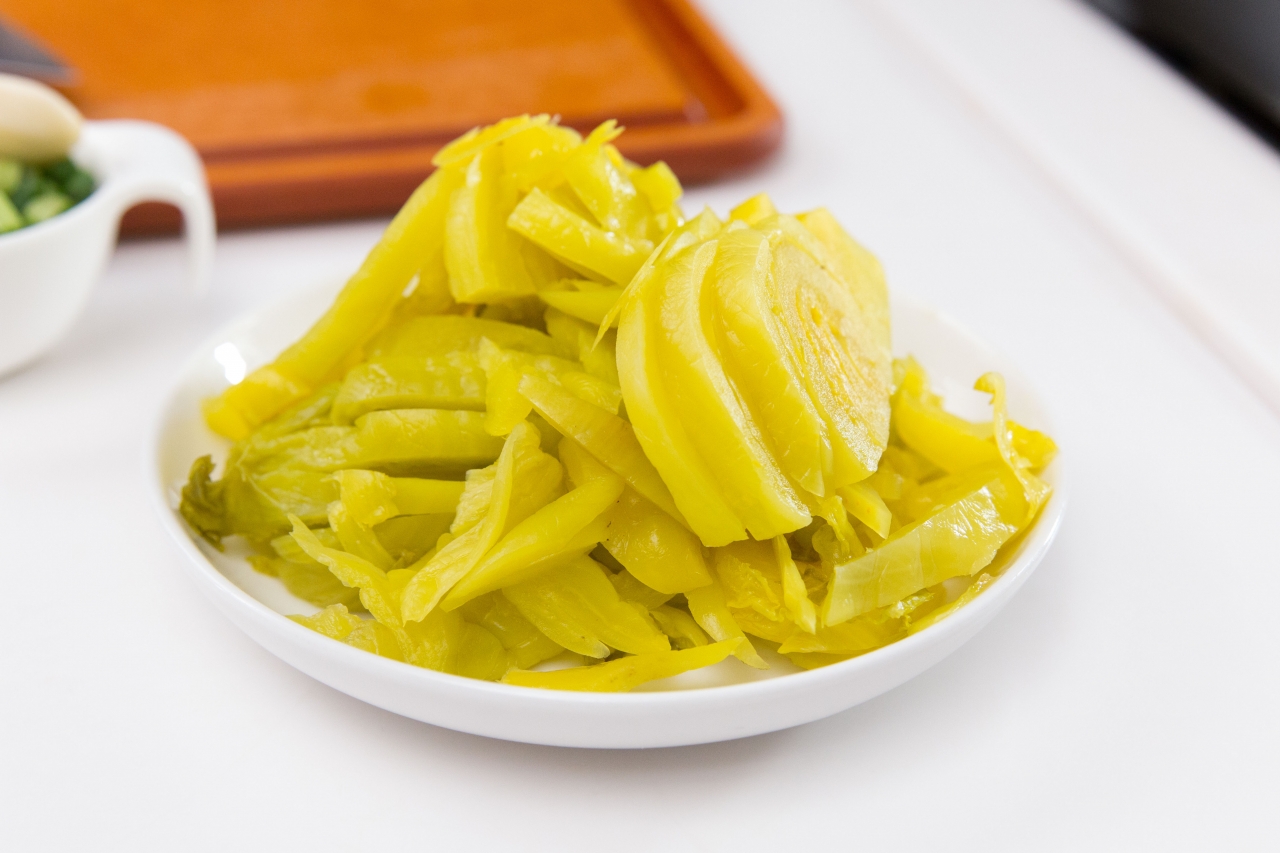 Mì lạnh xào dưa tuyệt ngon và vô cùng hấp dẫn