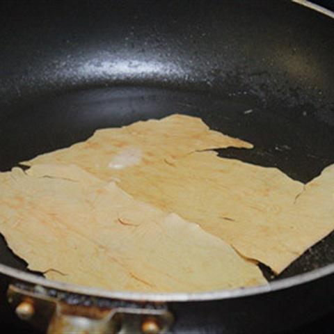 Cách làm mì Quảng chay