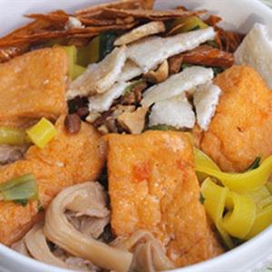 Cách làm mì Quảng chay