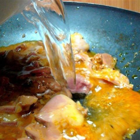 Cách làm mì quảng lòng gà