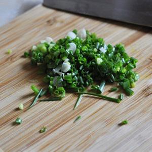 Cách làm mì Quảng thịt ếch