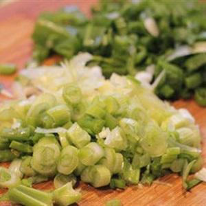 Cách làm mì quảng trộn