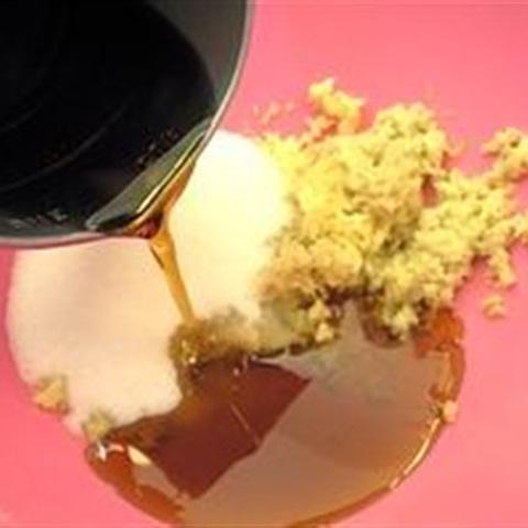 Cách làm mì sốt mè đen