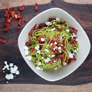 Cách làm mì spaghetti trộn nước sốt cải xoắn