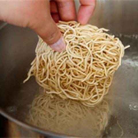 Cách làm mì trộn