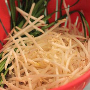 Cách làm mì trộn gà nước tương