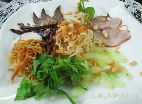 Mì trộn Hàn Quốc