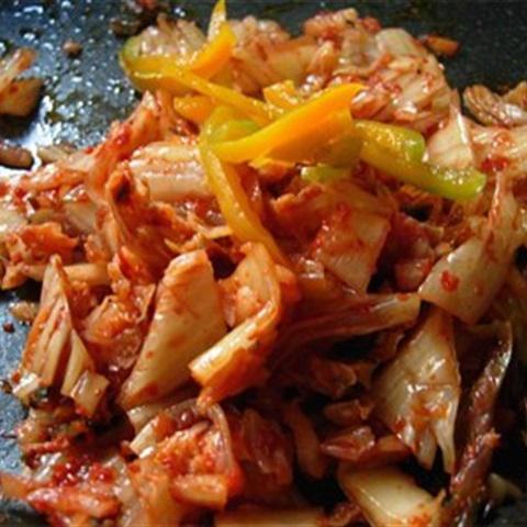 Cách làm mì trộn kim chi