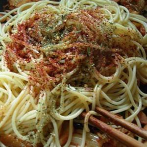 Cách làm mì trộn kim chi