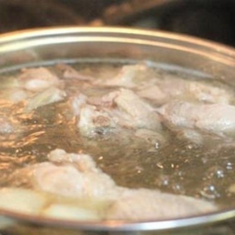 Cách làm mì thịt trứng xá xíu