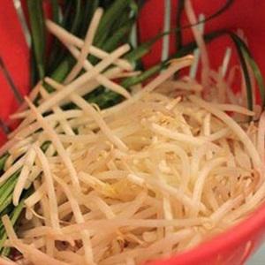 Cách làm mì thịt trứng xá xíu