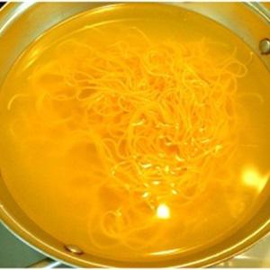 Cách làm mì vịt tiềm