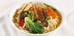 Mì vịt tiềm chay