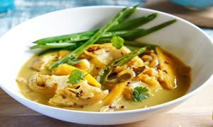 Mì xào cải bò thơm lừng cho bữa sáng đầy năng lượng