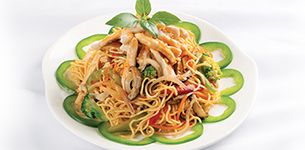 Mì xào gà chua cay