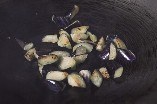 Mì xào giòn thơm nức mũi, ăn đã miệng đổi gió ngày đầu tuần