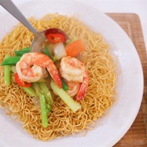 Cách làm mì xào hải sản