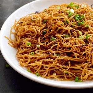 Cách làm mì xào nước tương