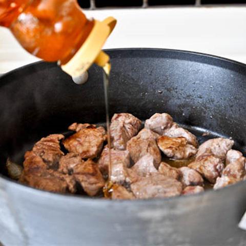 Cách làm mì xào thịt bò