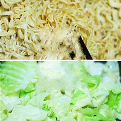 Cách làm mì xào thịt gà