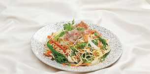 Mì xào trộn mayonnaise