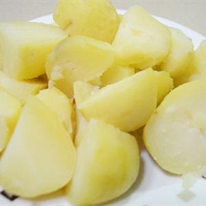 Cách làm mì Ý đậu que khoai tây