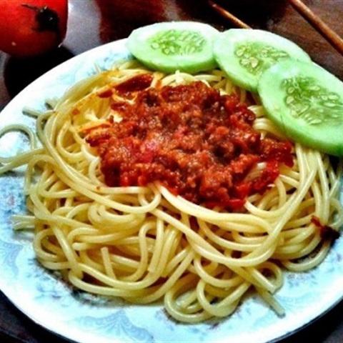 Cách làm mì Ý sốt bò cà chua