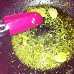 Cách làm mì Ý sốt bơ chanh