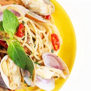 Cách làm mì Ý sốt nghêu lụa