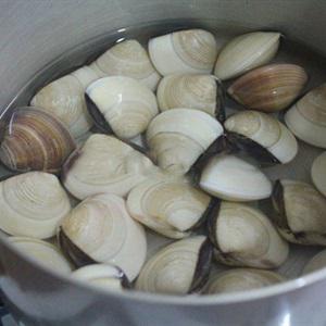 Cách làm mì Ý sốt với hải sản